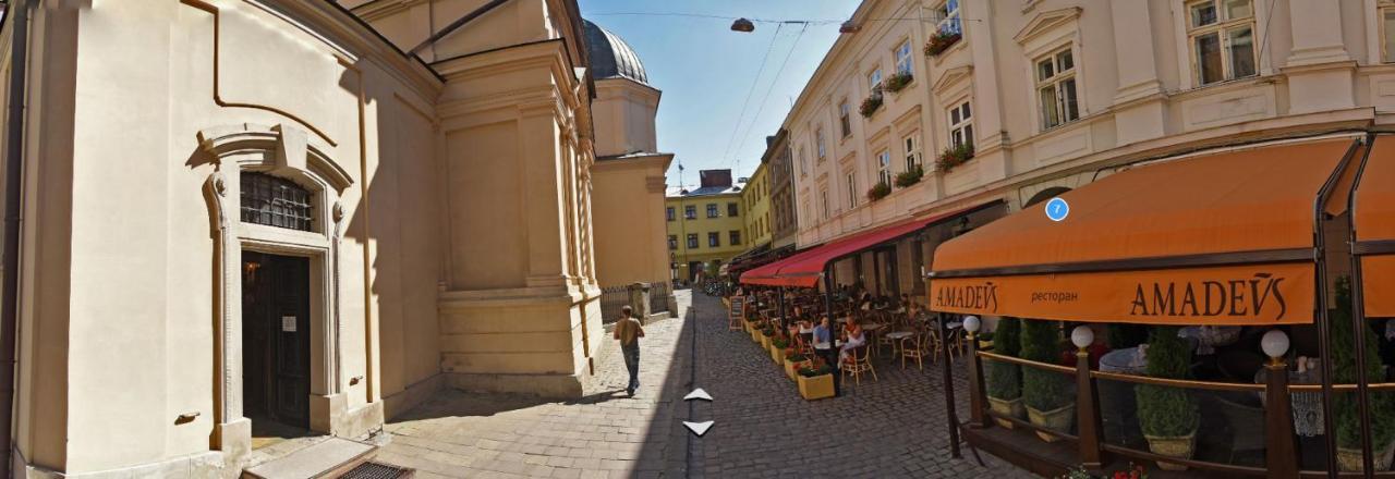 Apartments In The Historical Centre - Lviv Eksteriør billede